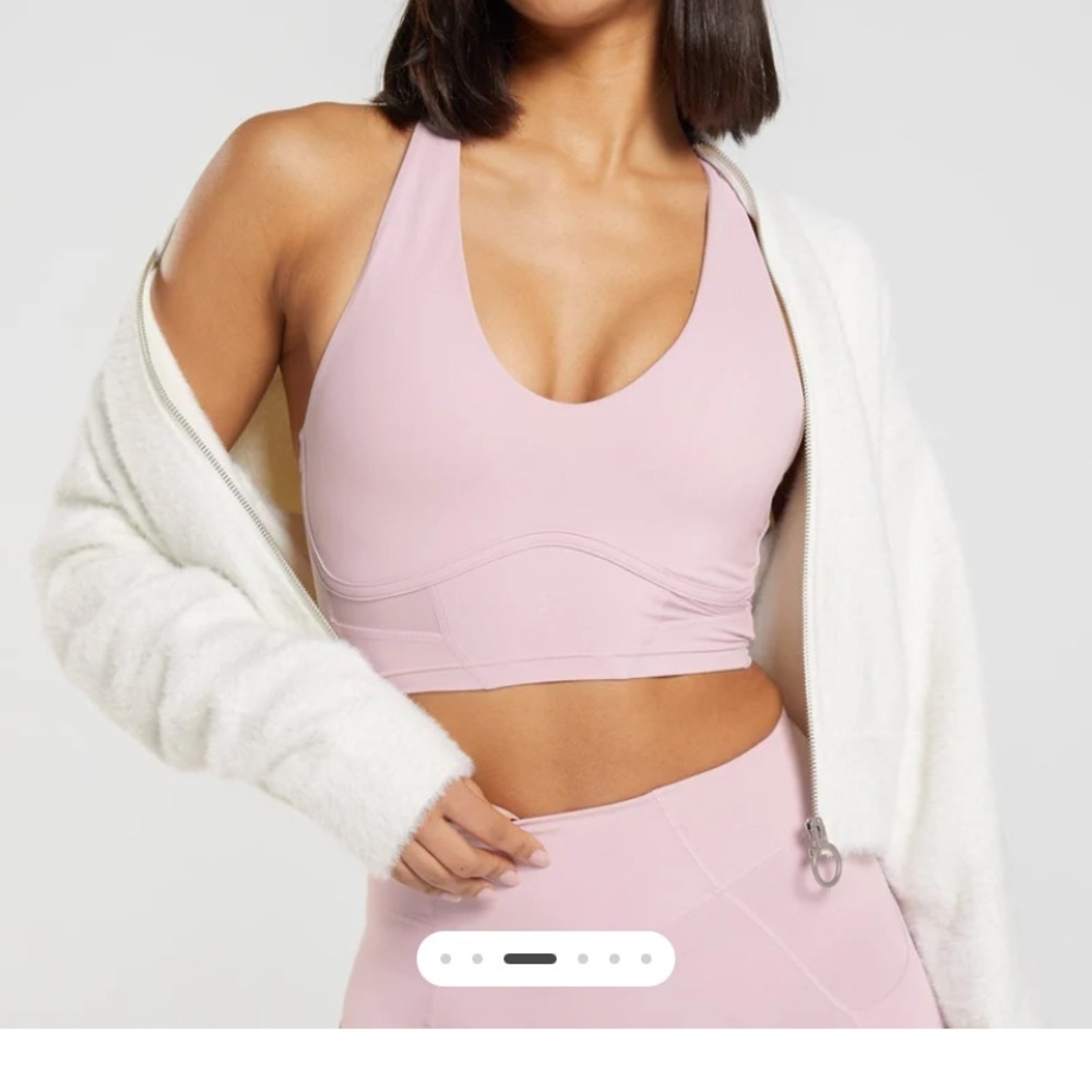 Whitney Simmons x gymshark  EYELASH KNIT JACKET
Casual summer crop active $109 - Picture 4 of 13